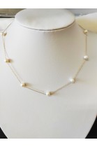 Silver necklace pearl
